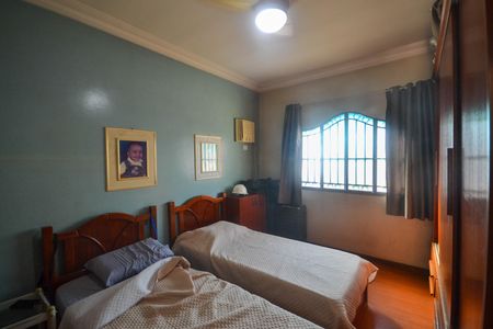 Casa para alugar com 184m², 4 quartos e 2 vagasQuarto 3- Suíte