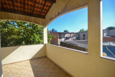 Casa para alugar com 184m², 4 quartos e 2 vagasVaranda