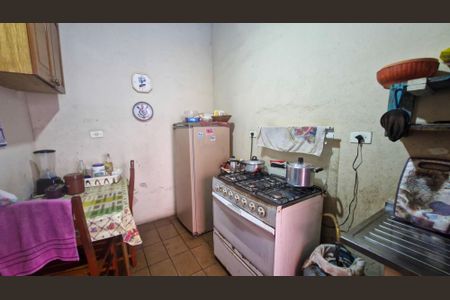 Casa à venda com 4 quartos, 240m² em Cidade Dutra, São Paulo