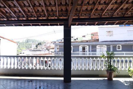 Casa à venda com 250m², 3 quartos e 5 vagasVaranda