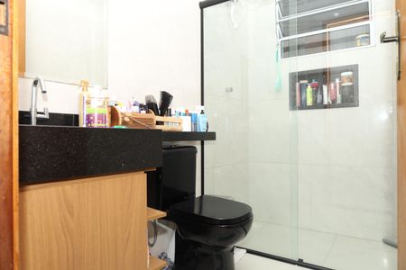 Casa à venda com 250m², 3 quartos e 5 vagasBanheiro 2