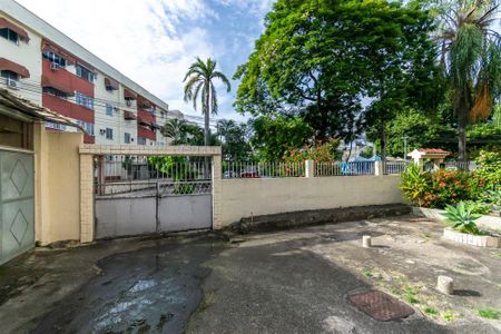 Apartamento para alugar com 40m², 1 quarto e sem vagaÁrea comum - Portão da garagem