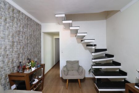 Sala  de casa à venda com 3 quartos, 160m² em Vila Mazzei, Santo André