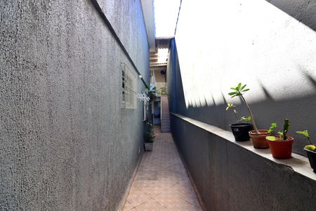 Casa à venda com 160m², 3 quartos e 1 vagaCorredor