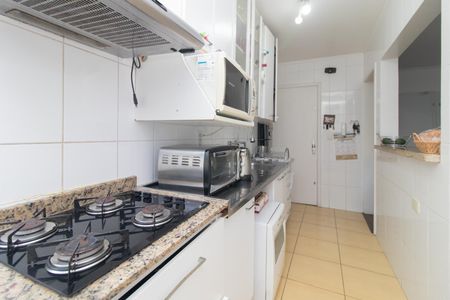 Apartamento à venda com 97m², 3 quartos e 1 vagaCozinha e Área de Serviço