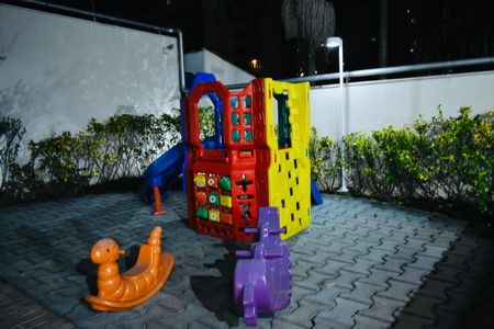 Apartamento à venda com 180m², 3 quartos e sem vagaÁrea comum - Playground