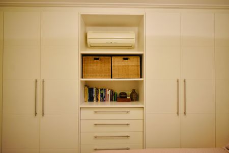 Apartamento à venda com 180m², 3 quartos e sem vagaSuíte 1