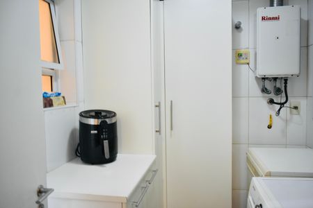 Apartamento à venda com 180m², 3 quartos e sem vagaÁrea de Serviço