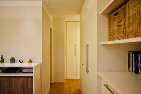 Apartamento à venda com 180m², 3 quartos e sem vagaSuíte 1