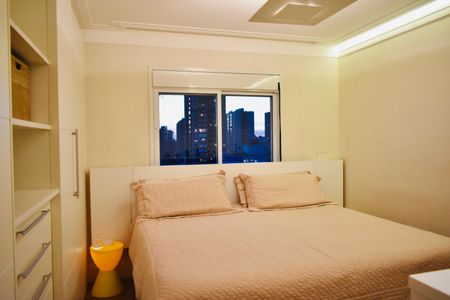 Apartamento à venda com 180m², 3 quartos e sem vagaSuíte 1