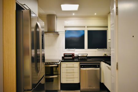 Apartamento à venda com 180m², 3 quartos e sem vagaCozinha