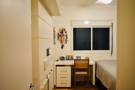 Apartamento à venda com 180m², 3 quartos e sem vagaSuíte 3