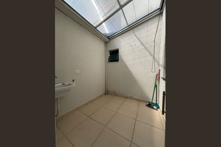 Apartamento à venda com 44m², 2 quartos e 1 vagaÁrea de serviço