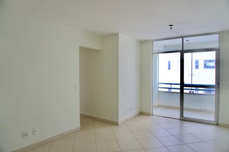 Sala de apartamento à venda com 3 quartos, 80m² em Prado, Belo Horizonte