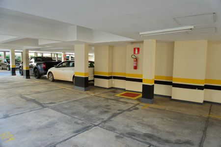 Apartamento à venda com 80m², 3 quartos e 2 vagasVagas de Garagem