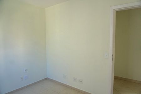 Apartamento à venda com 80m², 3 quartos e 2 vagasQuarto 3