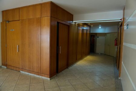 Apartamento à venda com 80m², 3 quartos e 2 vagasÁrea Comum - Hall de Entrada