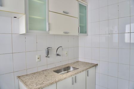 Apartamento à venda com 80m², 3 quartos e 2 vagasCozinha