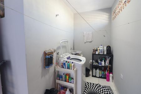 Casa de condomínio à venda com 500m², 3 quartos e 5 vagas Casa de condomínio à venda com 500m², 3 quartos e 5 vagasÁrea de Serviço