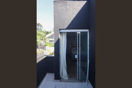 Casa de condomínio à venda com 500m², 3 quartos e 5 vagas Casa de condomínio à venda com 500m², 3 quartos e 5 vagasVaranda