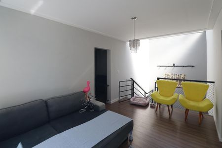 Casa de condomínio à venda com 500m², 3 quartos e 5 vagas Casa de condomínio à venda com 500m², 3 quartos e 5 vagasHall
