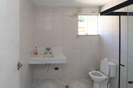 Casa de condomínio à venda com 500m², 3 quartos e 5 vagas Casa de condomínio à venda com 500m², 3 quartos e 5 vagasBanheiro Suíte 2