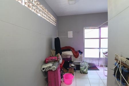 Despensa  de casa de condomínio à venda com 3 quartos, 500m² em Vila Irmaos Arnoni, São Paulo