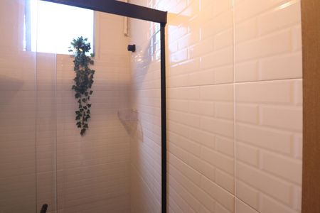 Casa de condomínio à venda com 500m², 3 quartos e 5 vagas Casa de condomínio à venda com 500m², 3 quartos e 5 vagasBanheiro da Churrasqueira