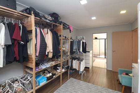 Casa de condomínio à venda com 500m², 3 quartos e 5 vagas Casa de condomínio à venda com 500m², 3 quartos e 5 vagasQuarto 4