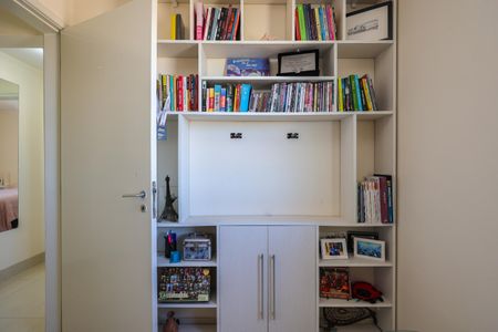 Apartamento à venda com 56m², 2 quartos e 1 vagaQuarto 2