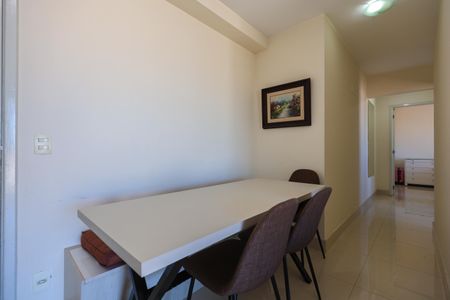 Apartamento à venda com 56m², 2 quartos e 1 vagaSala
