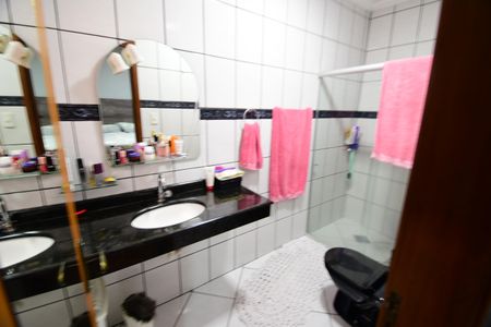 Casa à venda com 115m², 3 quartos e sem vagaBanheiro Suíte 