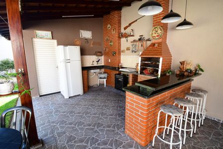 Casa à venda com 115m², 3 quartos e sem vagaVaranda gourmet