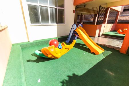 Apartamento para alugar com 59m², 2 quartos e 2 vagasÁrea comum - Playground