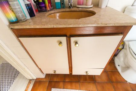 Apartamento para alugar com 59m², 2 quartos e 2 vagasBanheiro