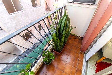 Sacada de apartamento para alugar com 2 quartos, 59m² em Vila Taquari, São Paulo