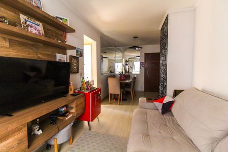 Sala de apartamento para alugar com 2 quartos, 59m² em Vila Taquari, São Paulo