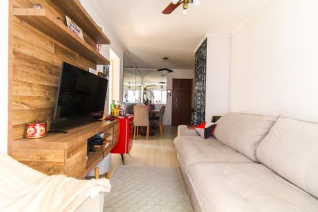 Sala de apartamento para alugar com 2 quartos, 59m² em Vila Taquari, São Paulo