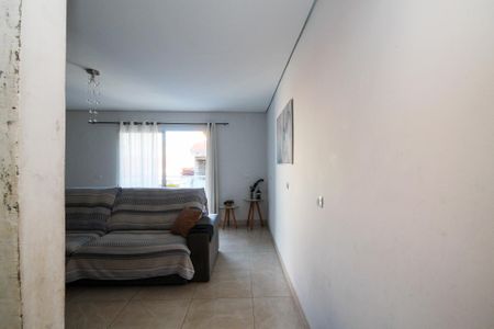 Entrada de casa para alugar com 3 quartos, 217m² em Centro, Cotia