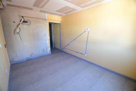 Quarto de apartamento à venda com 1 quarto, 62m² em Vila Jequitibas, Campinas