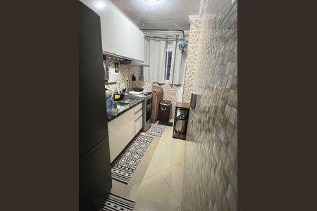 Cozinha de apartamento à venda com 2 quartos, 43m² em Vila Eldizia, Santo André