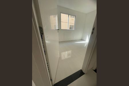 Apartamento para alugar com 2 quartos, 40m² em Santíssimo, Rio de Janeiro