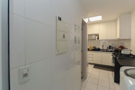 Apartamento à venda com 170m², 3 quartos e sem vagaÁrea de Serviço