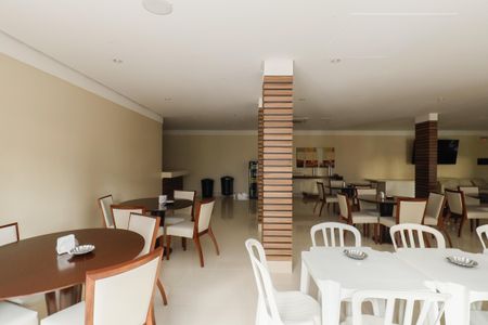 Apartamento à venda com 170m², 3 quartos e sem vagaÁrea comum - Salão de festas