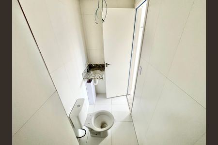 Apartamento à venda com 46m², 1 quarto e 1 vaga Apartamento à venda com 46m², 1 quarto e 1 vagaBanheiro