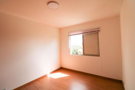 Apartamento à venda com 85m², 2 quartos e 1 vagaQuarto 2