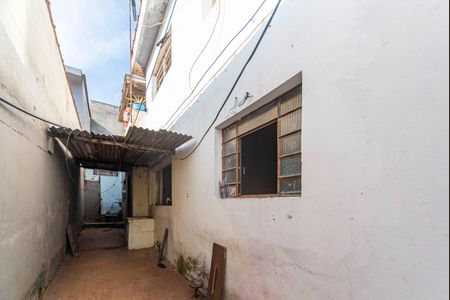 Quintal Lateral de casa à venda com 3 quartos, 234m² em Jardim Stella, Santo André