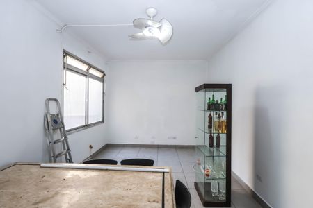 Apartamento à venda com 100m², 2 quartos e sem vagaSala