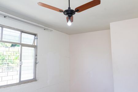 Apartamento para alugar com 72m², 2 quartos e 1 vagaSala