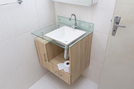 Apartamento para alugar com 72m², 2 quartos e 1 vagaBanheiro